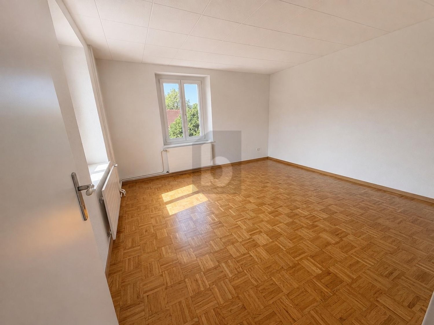 5-Zimmer-Wohnung, Foto 2 von 4