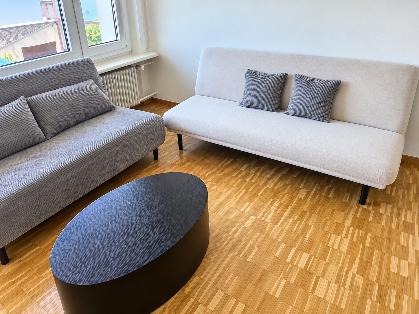 Möblierte 2 ½-Zimmer-Wohnung, Foto 2 von 10