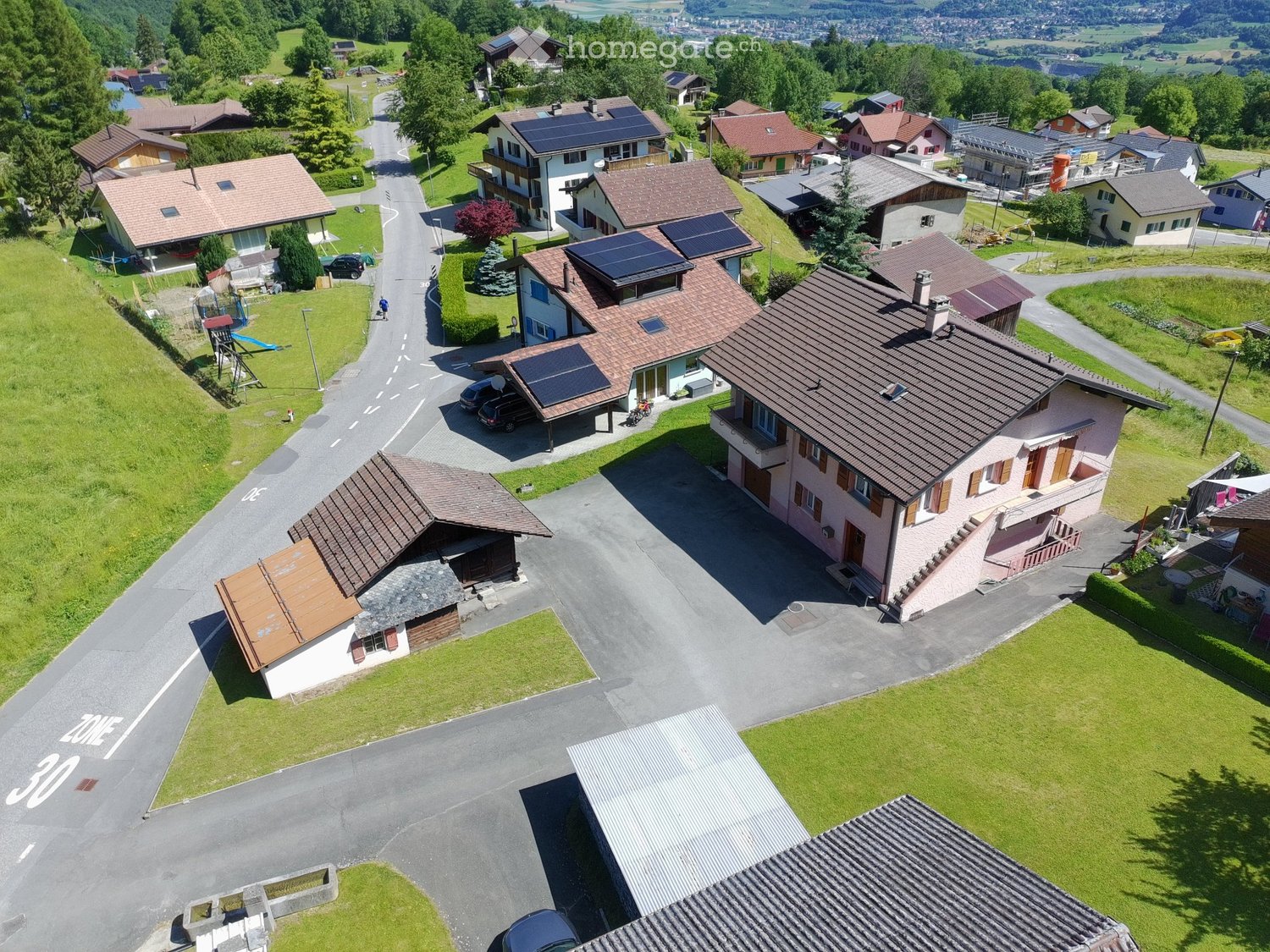 8 Zimmer Einfamilienhaus, Foto 1 von 5