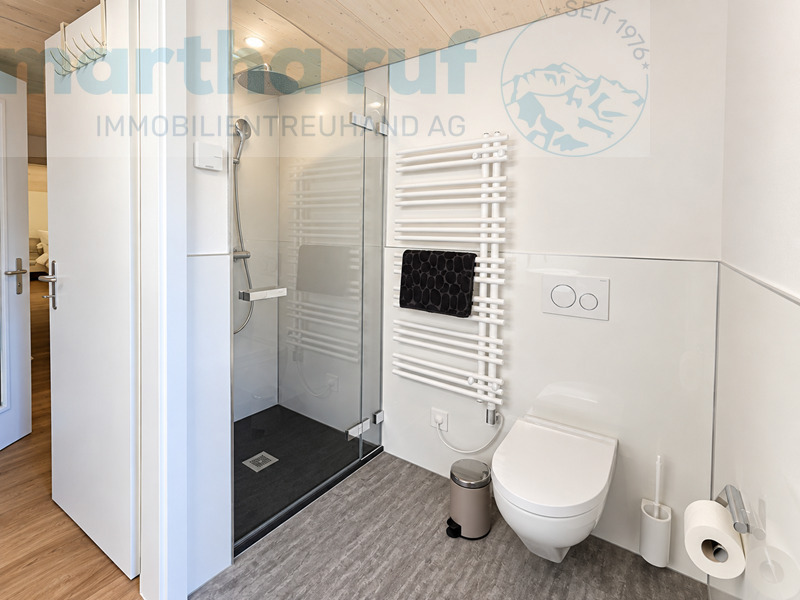 5 rooms apartment, Foto 9 von 10