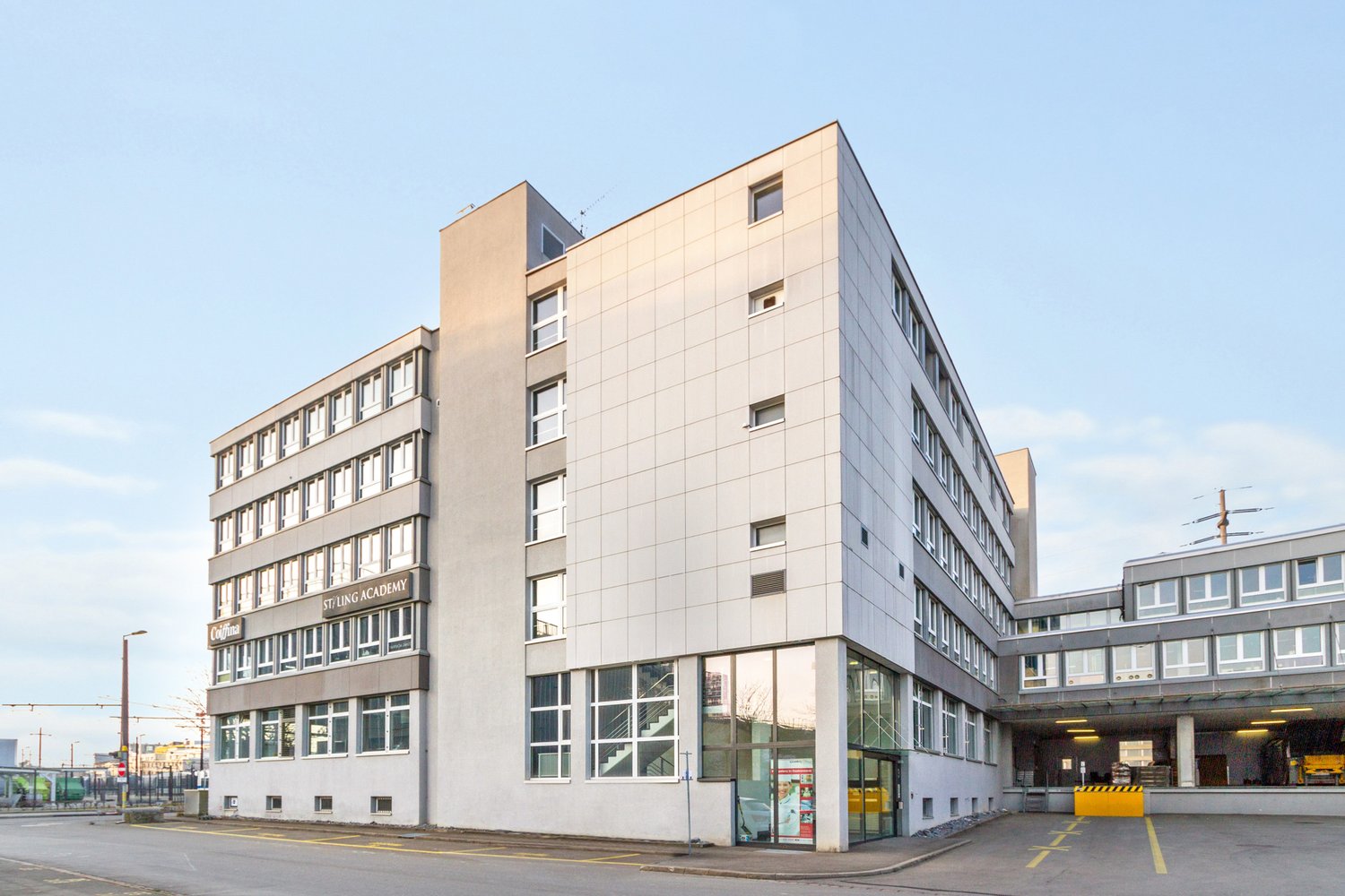 765m² office, Foto 1 von 10