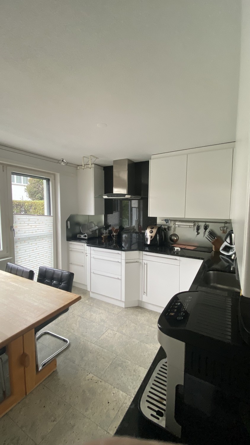 8 rooms single house, Foto 1 von 5