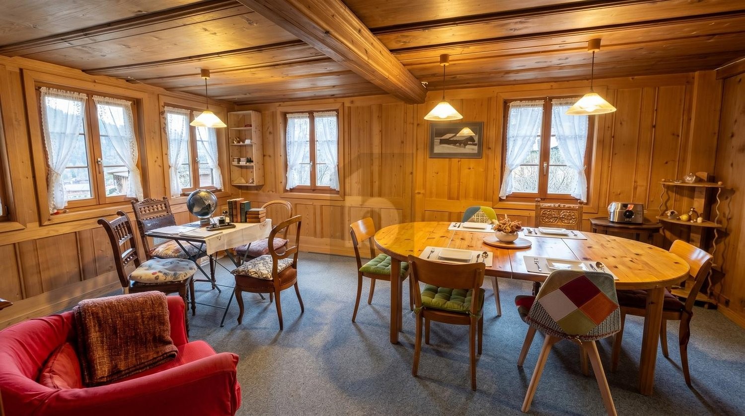 12 ½ rooms farm house