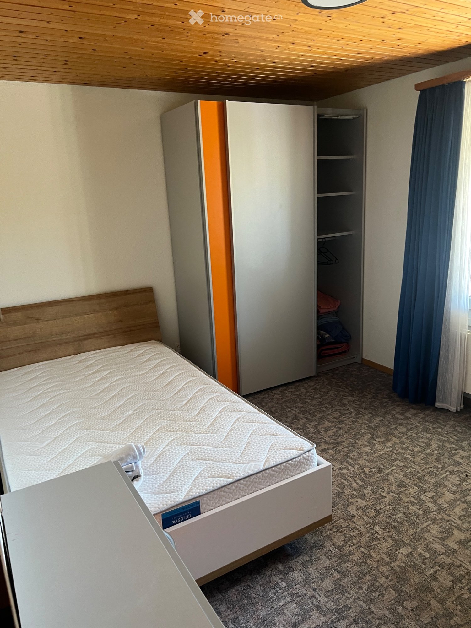 1 room single room
