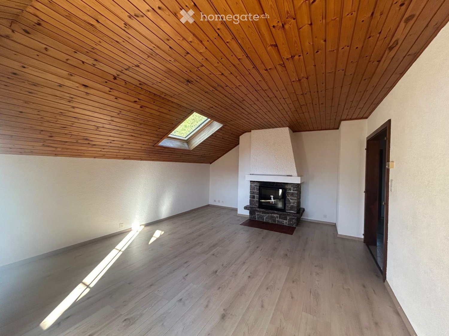 4 Zimmer Wohnung, Foto 1 von 5
