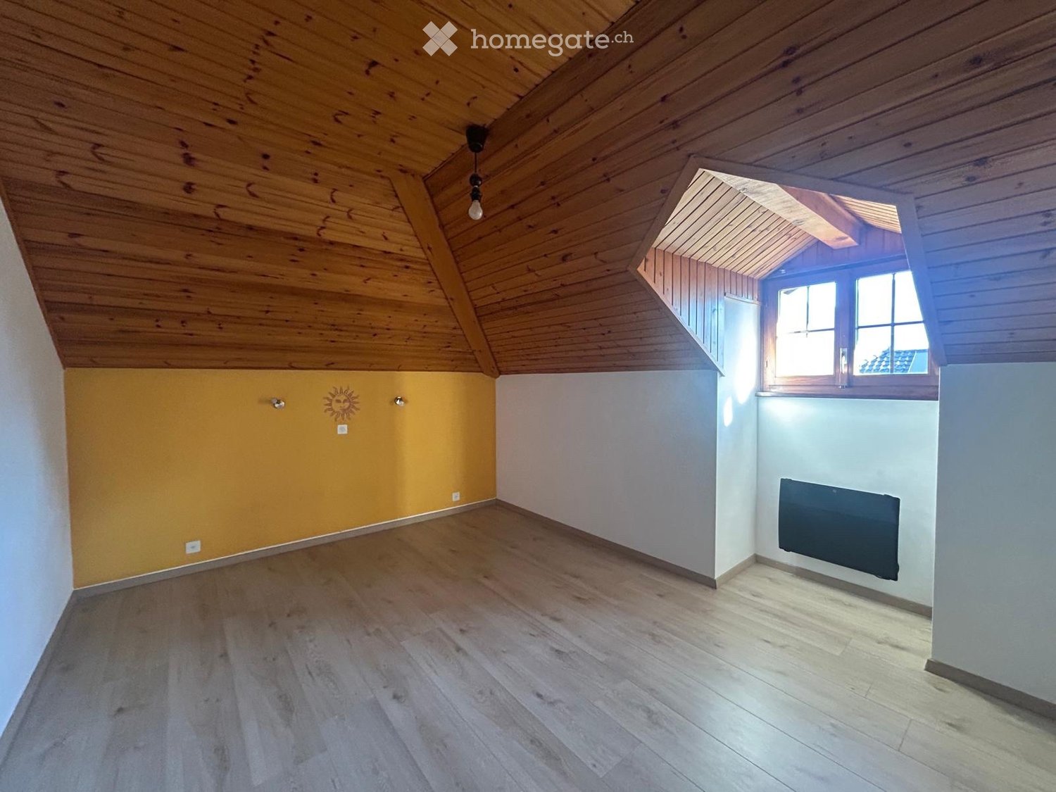 4 Zimmer Wohnung, Foto 3 von 5