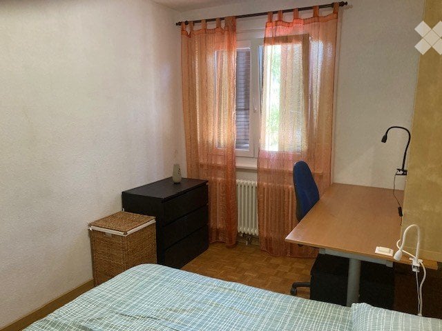 1 room single room