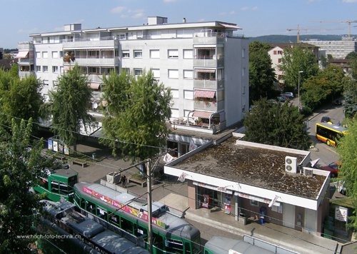 151m² shop