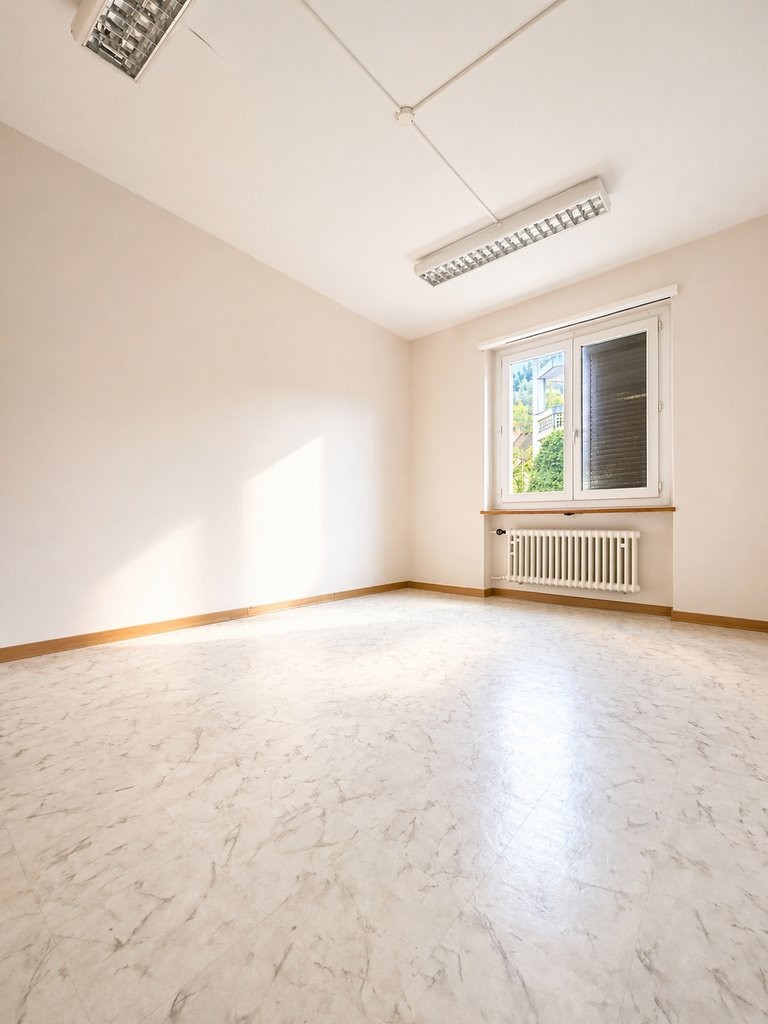 Commercial, Foto 4 von 6