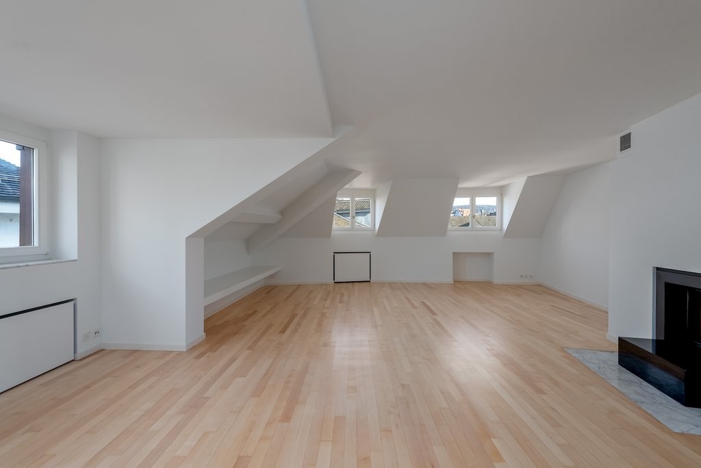 Appartement en attique de 2 ½ pièces, photo 3 sur 10