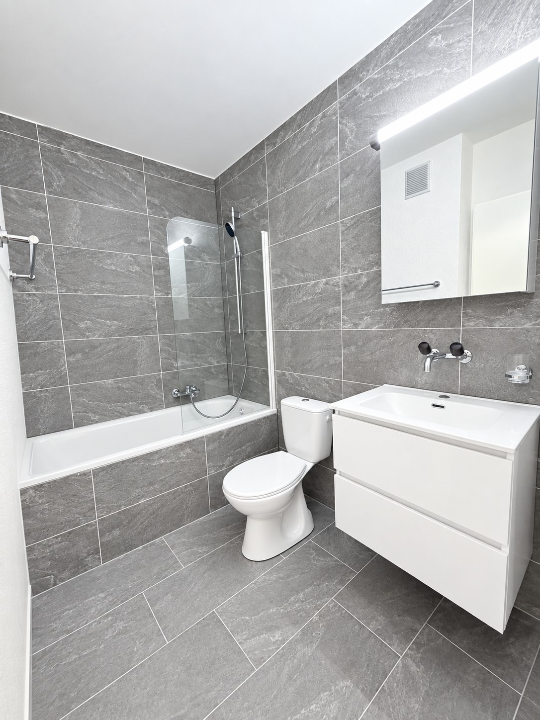 3 ½ Zimmer-Wohnung, Foto 3 von 5