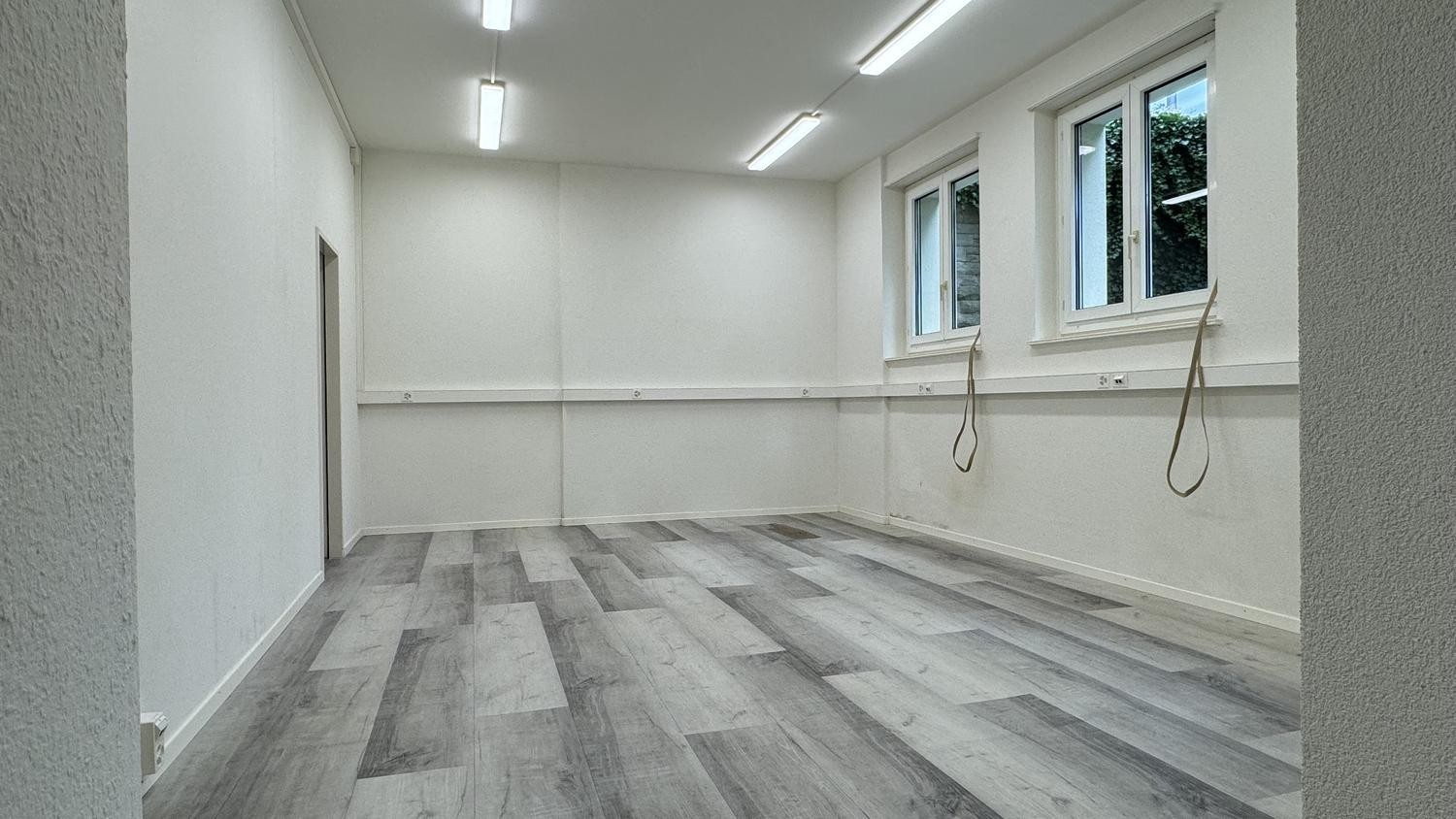 Commercial, Foto 3 von 7