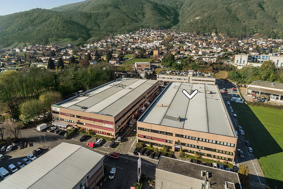 85m² office