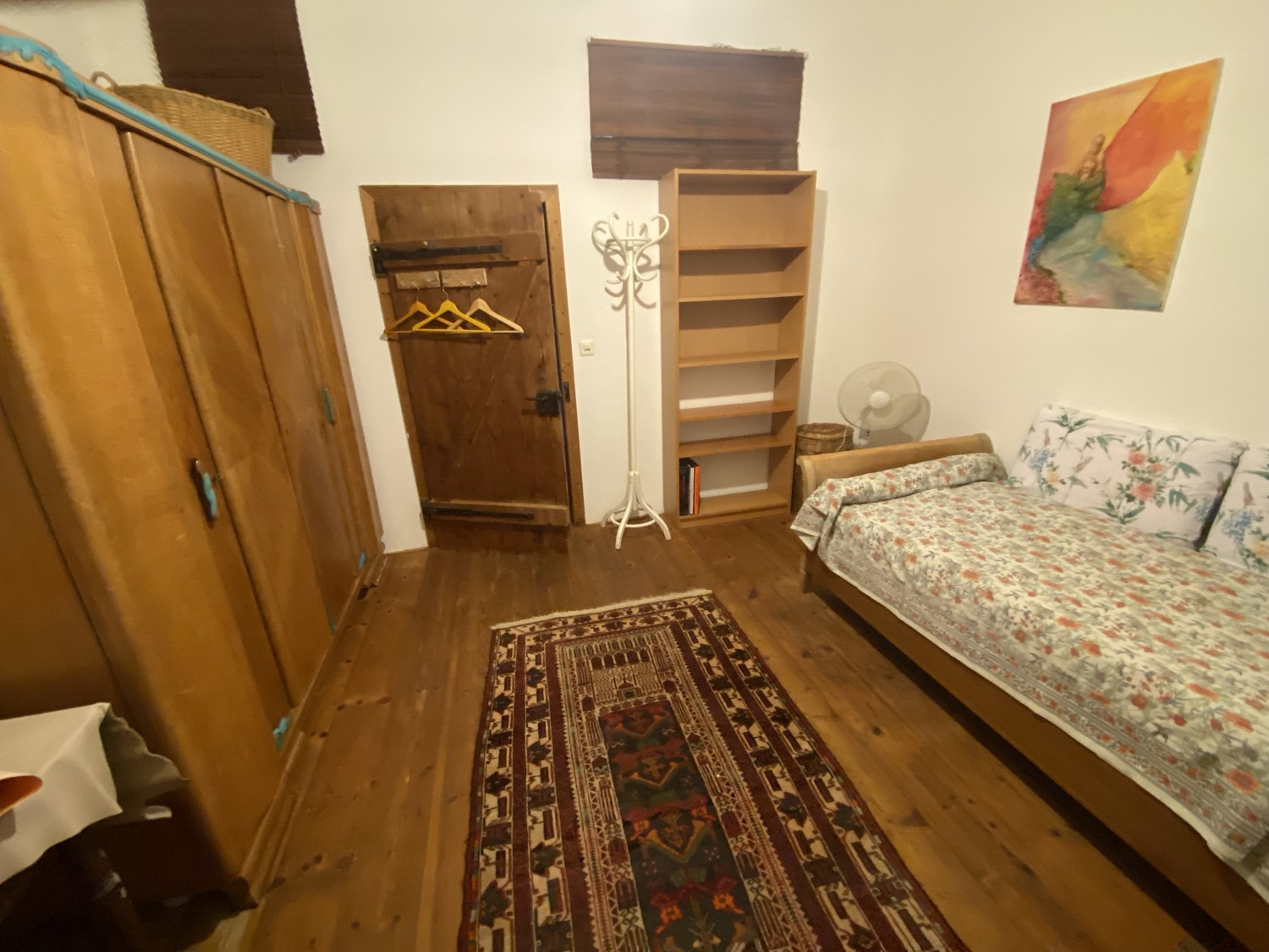 Room in a shared flat, Foto 1 von 6