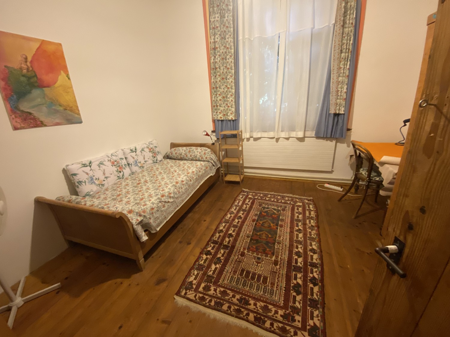 Room in a shared flat, Foto 2 von 6