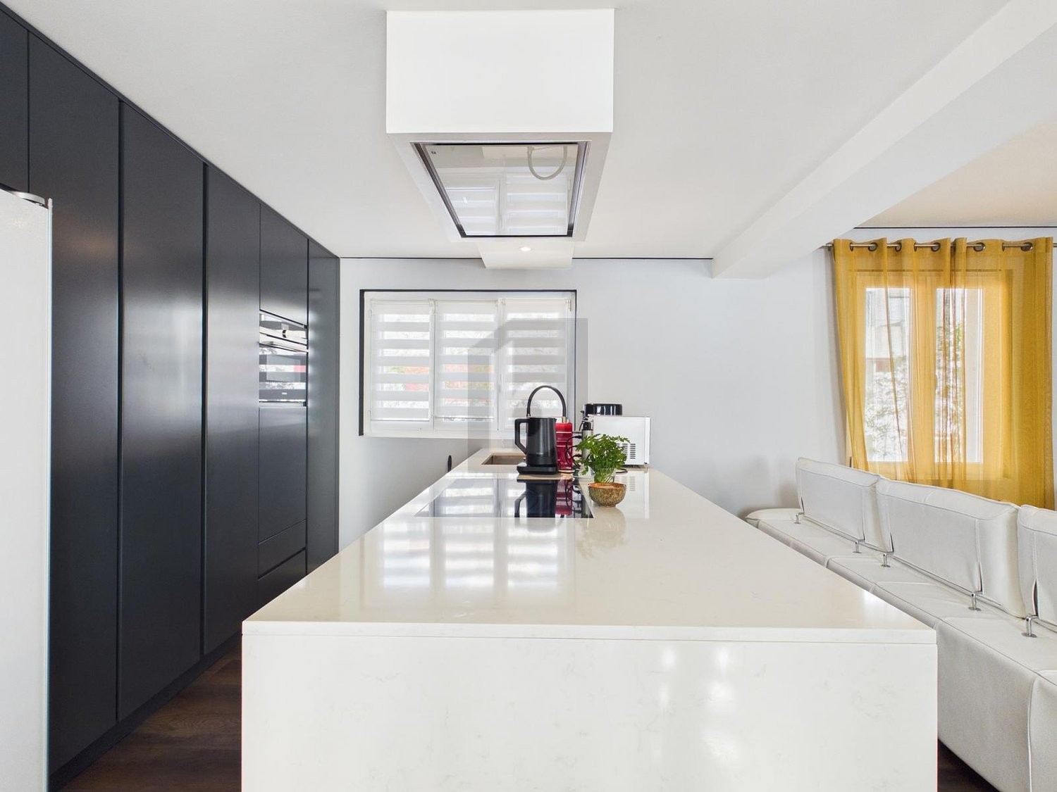 8 ½ Zimmer Villa, Foto 2 von 4