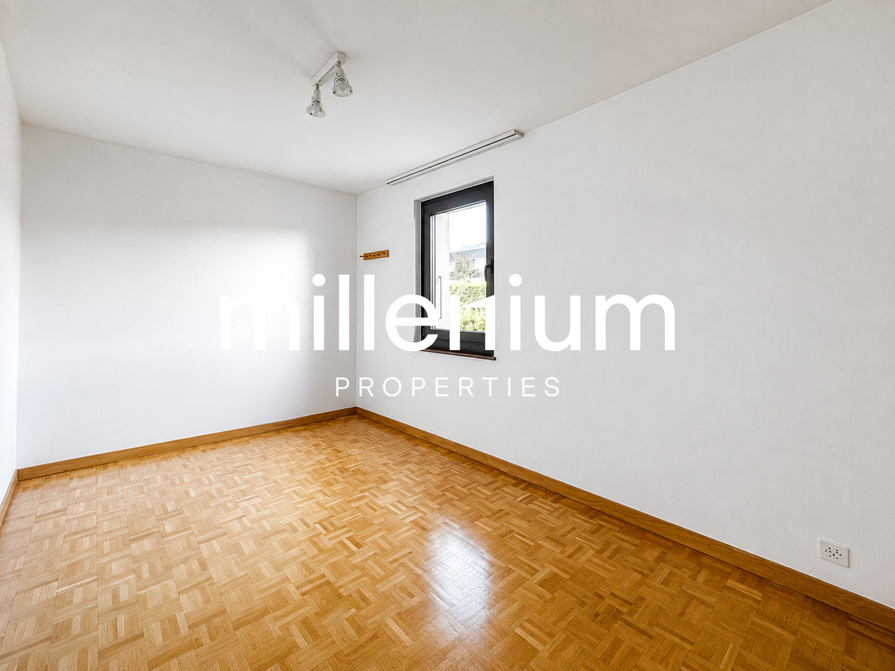 6 Zimmer Einfamilienhaus, Foto 8 von 10
