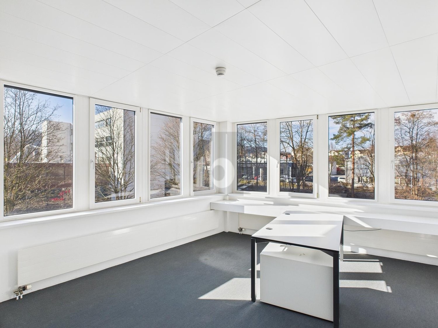 386m² office, Foto 1 von 4