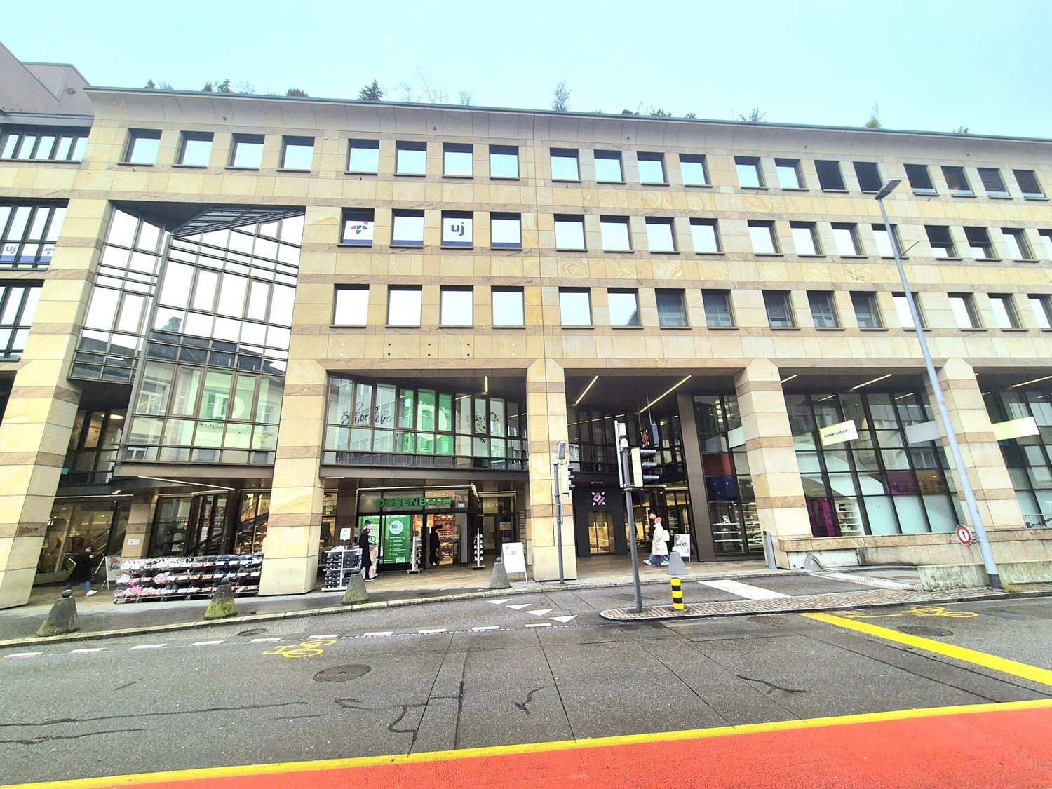 Bureau de 211m²
