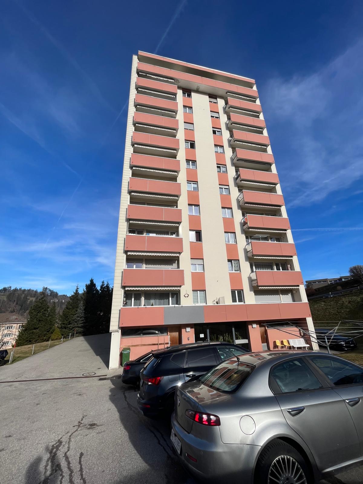 4-Zimmer-Wohnung