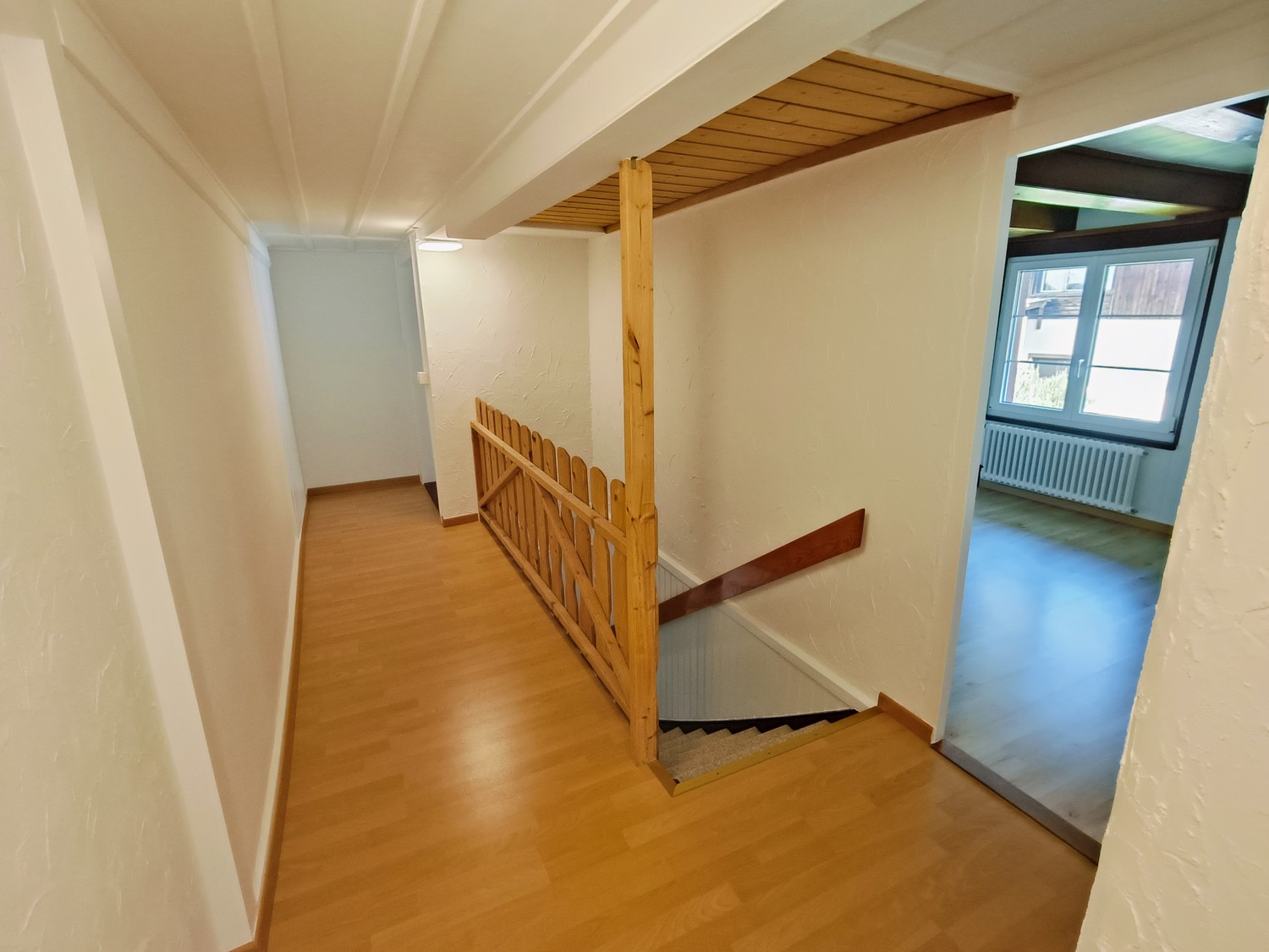 5 rooms apartment, Foto 8 von 10