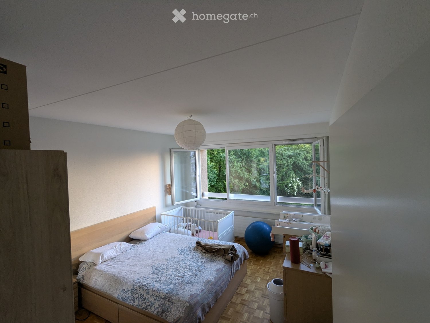 5 rooms apartment