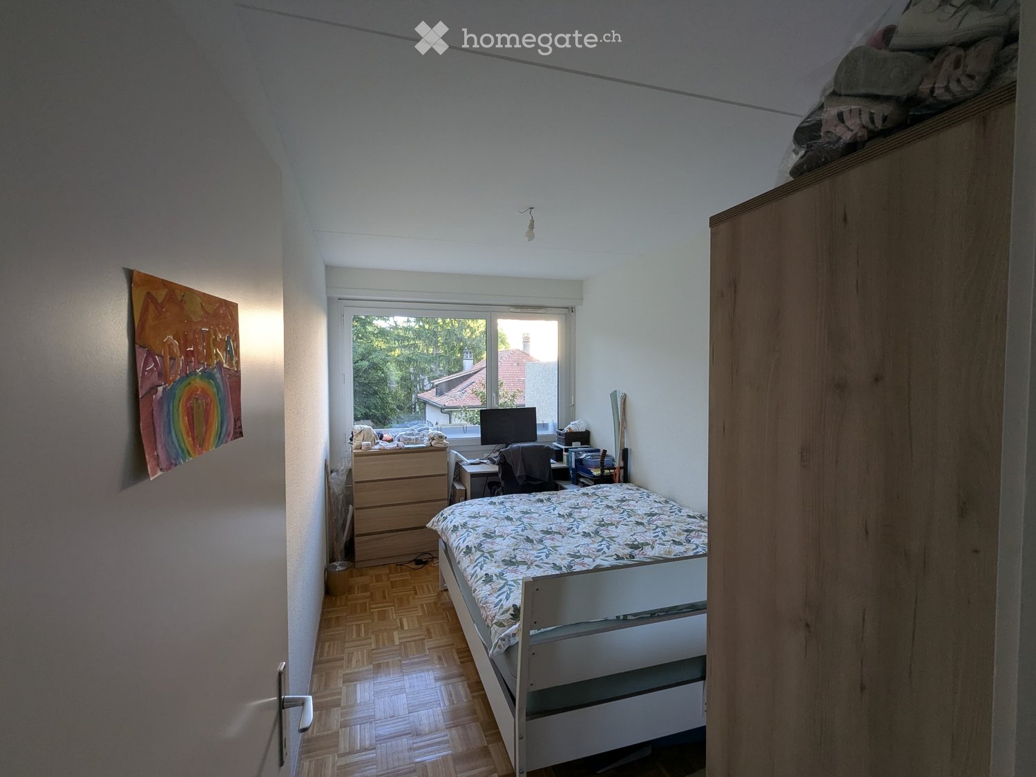 5 rooms apartment