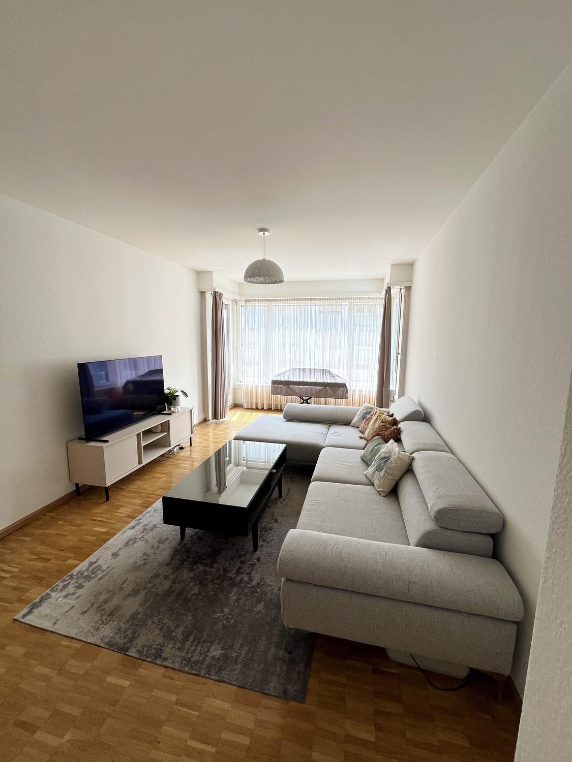 2 ½ Zimmer-Wohnung, Foto 2 von 7