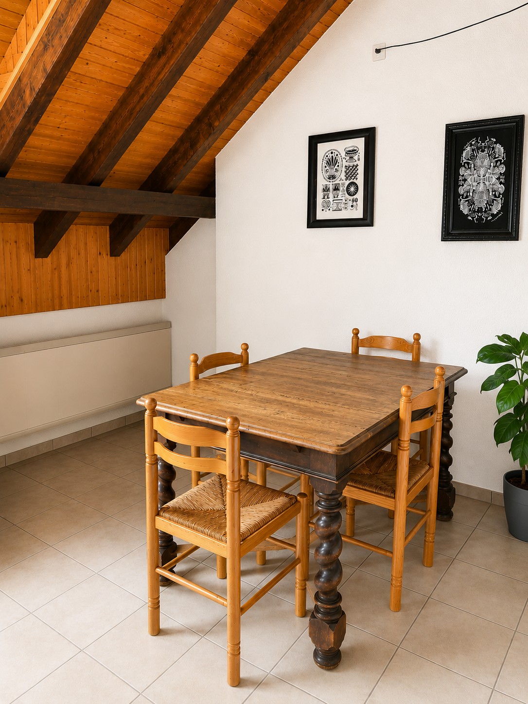 4 ½ Zimmer-Wohnung, Foto 4 von 10