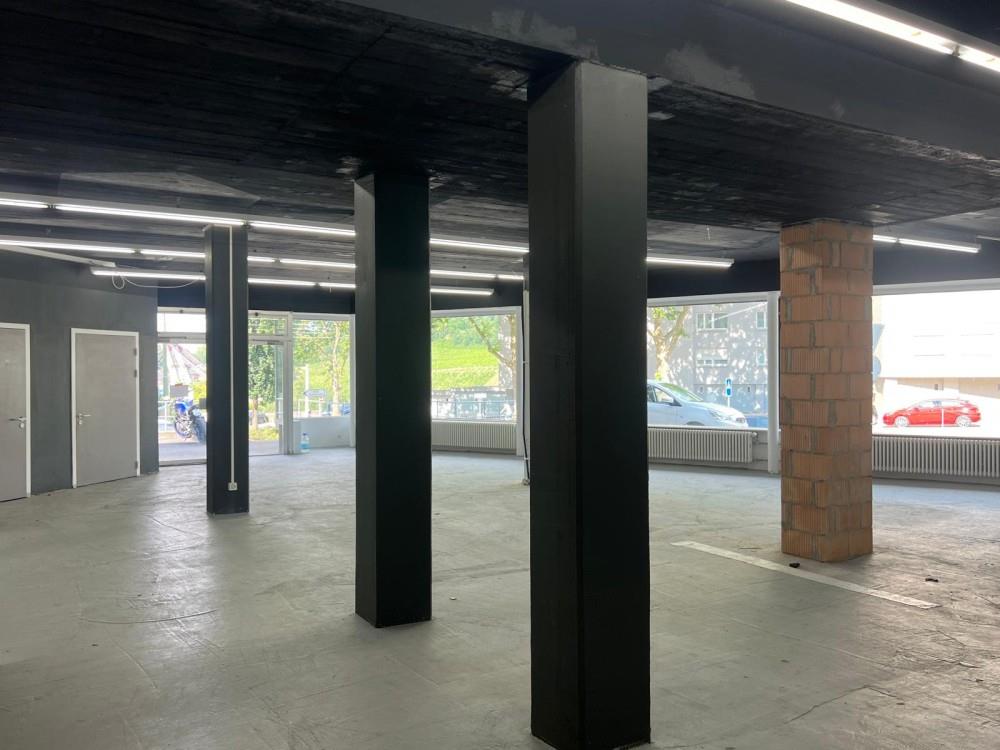 400m² shop, Foto 6 von 10