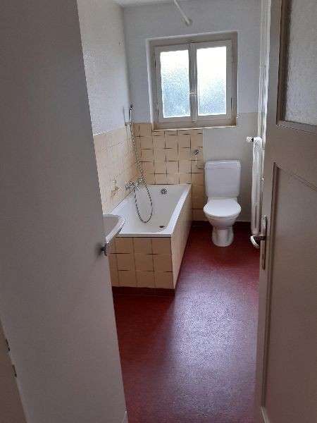 Room in a shared flat, Foto 2 von 3