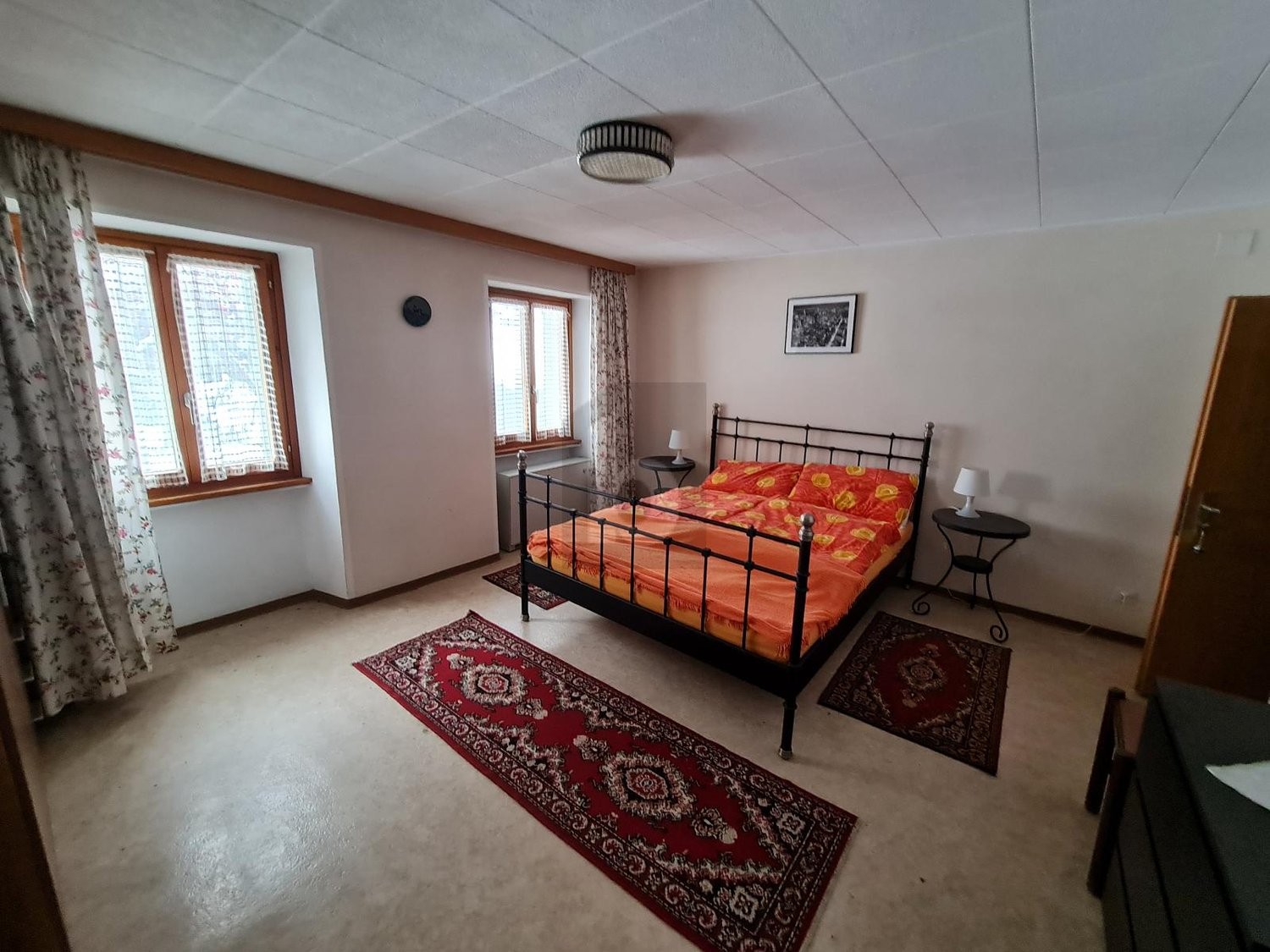 12-Zimmer-Einfamilienhaus, Foto 4 von 4