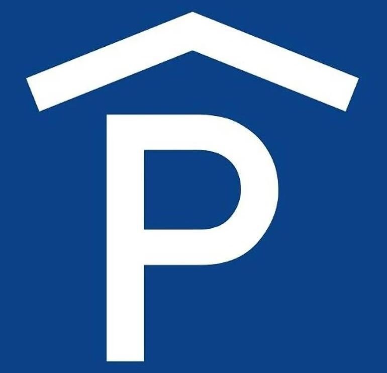 Posto auto sotterraneo di 13m²