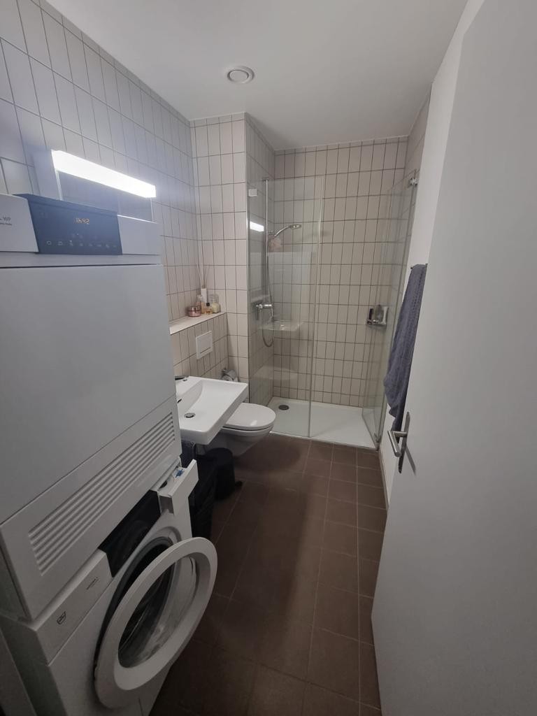 Chambre dans un appartement partagé