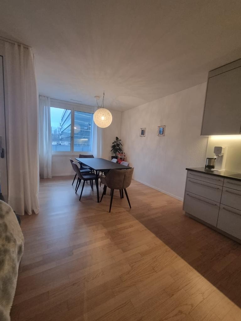 Chambre dans un appartement partagé