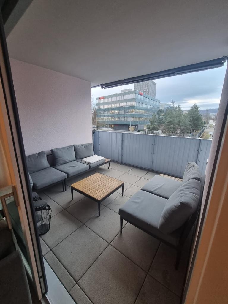 Chambre dans un appartement partagé