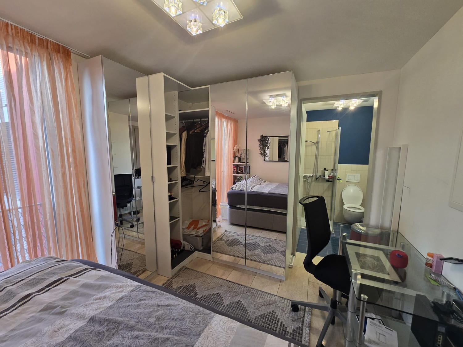 Zimmer in einer Wohngemeinschaft, Foto 1 von 6