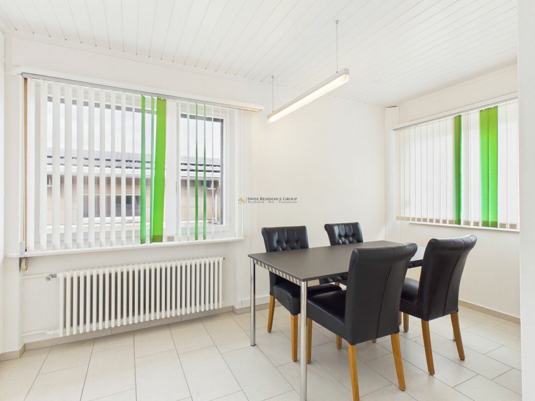 1580m² commercial