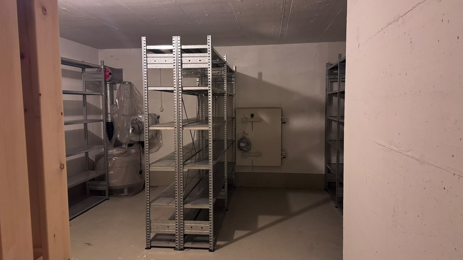 Open slot