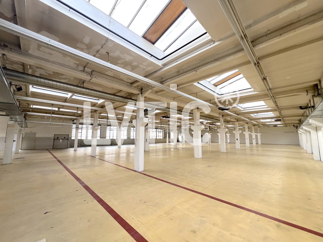 1373m² storage room, Foto 4 von 8