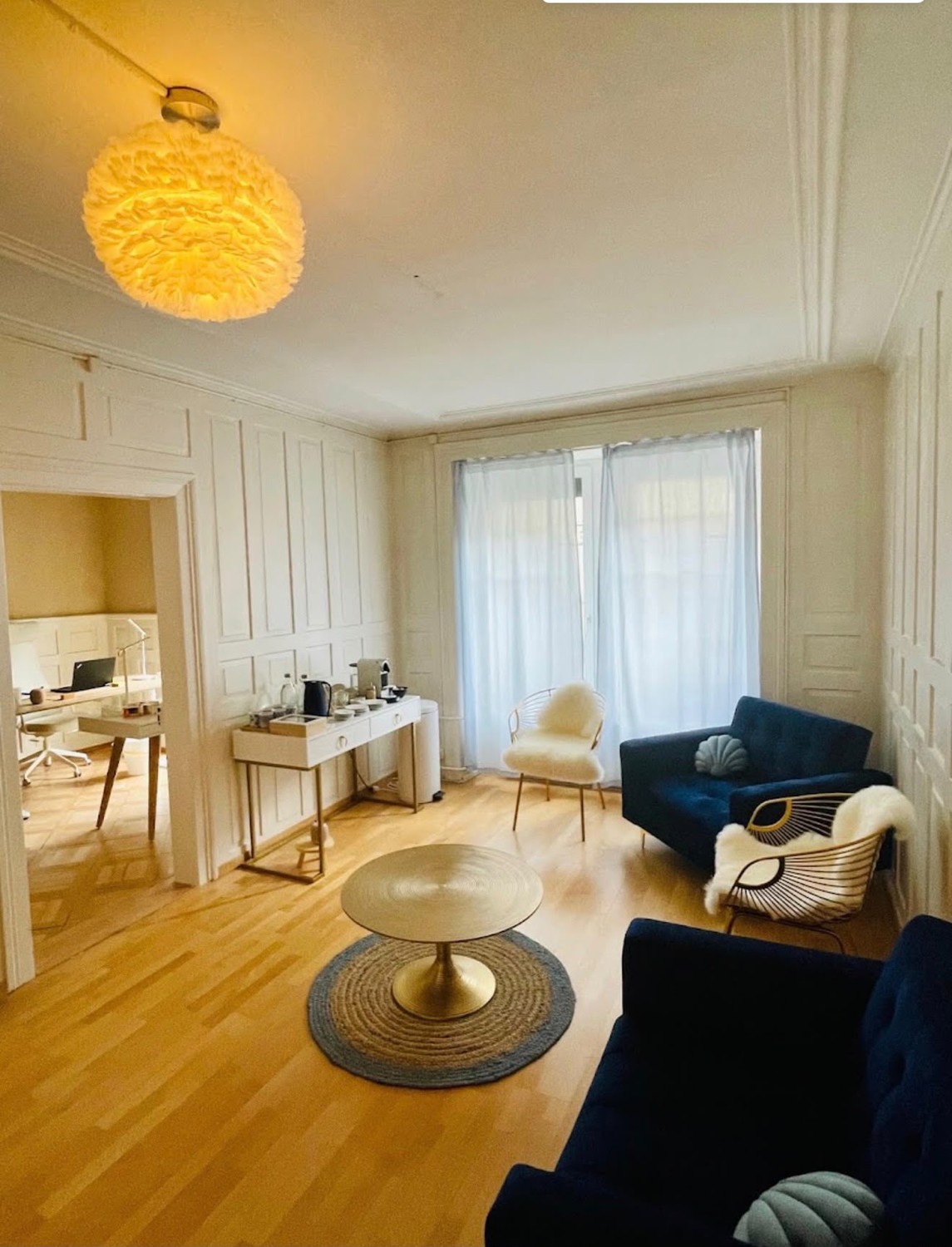 Commercial, Foto 2 von 2