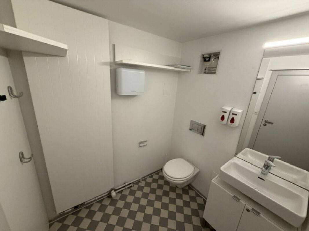 83m² commercial, Foto 8 von 8