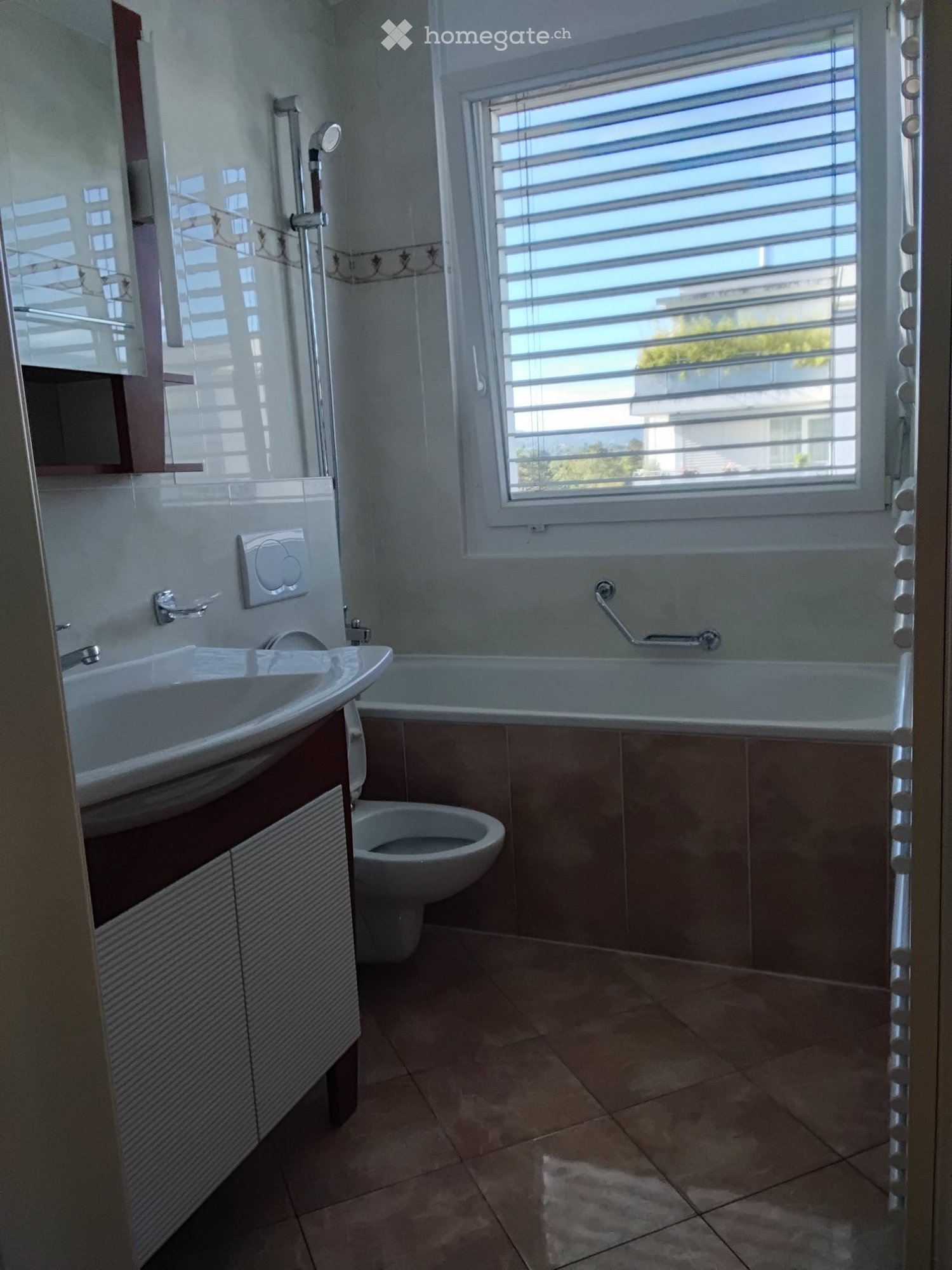 4-Zimmer-Wohnung, Foto 3 von 5