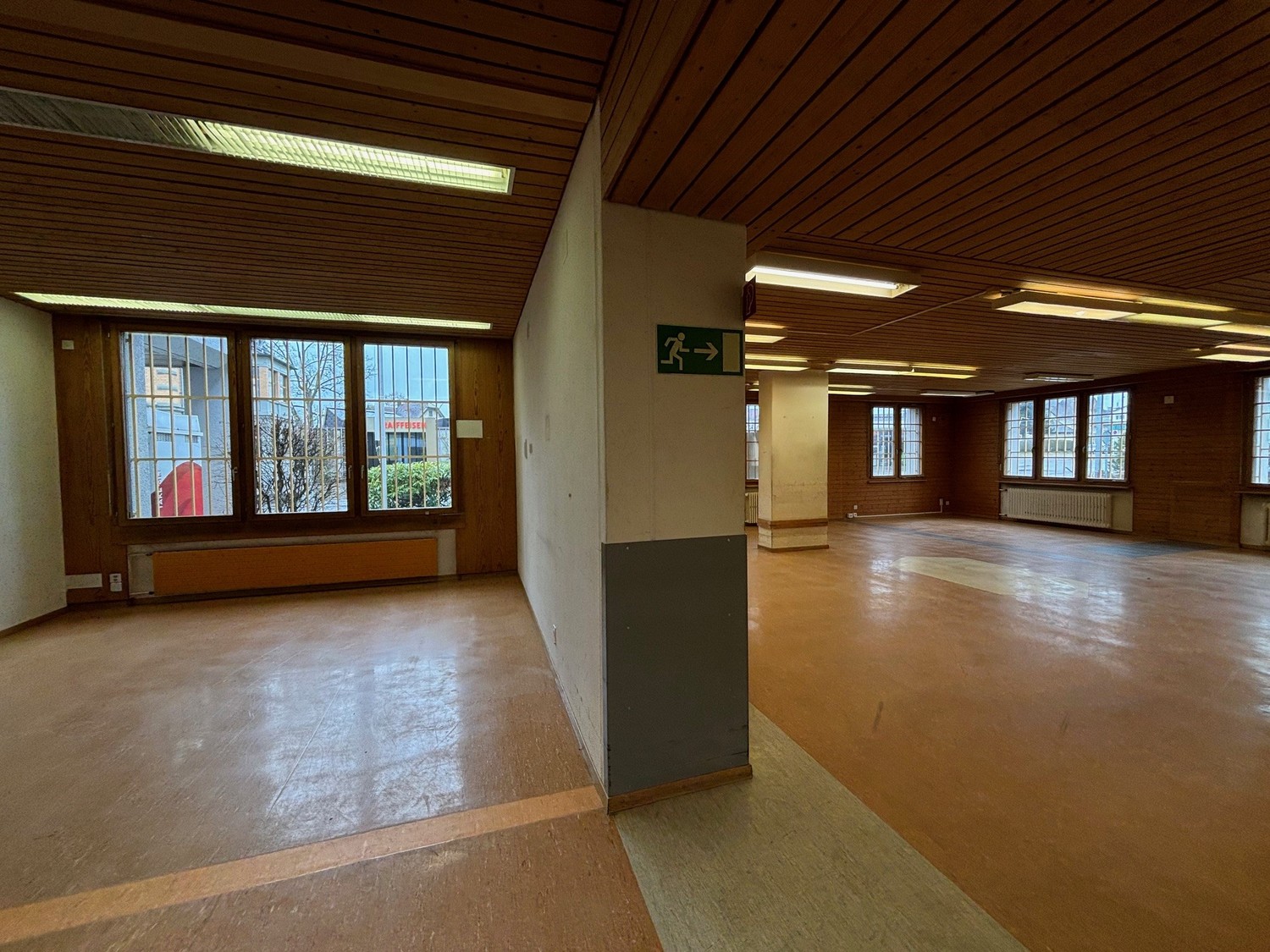 300m² commercial, Foto 6 von 10