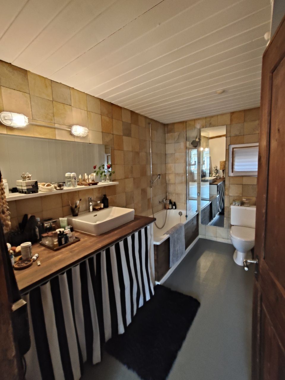 3 rooms apartment
