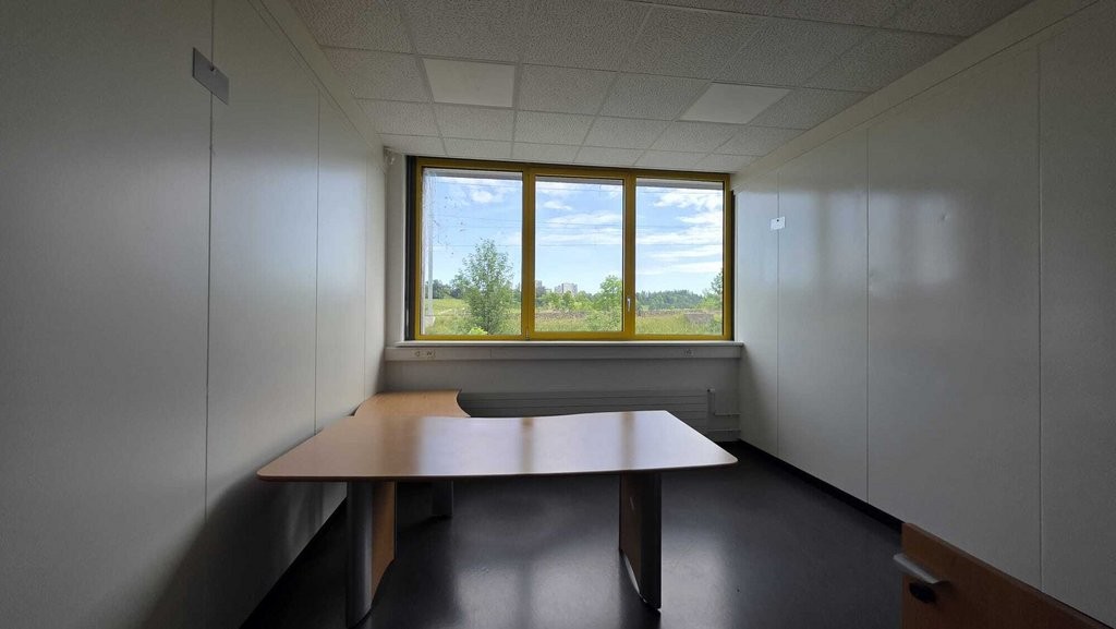 705m² commercial