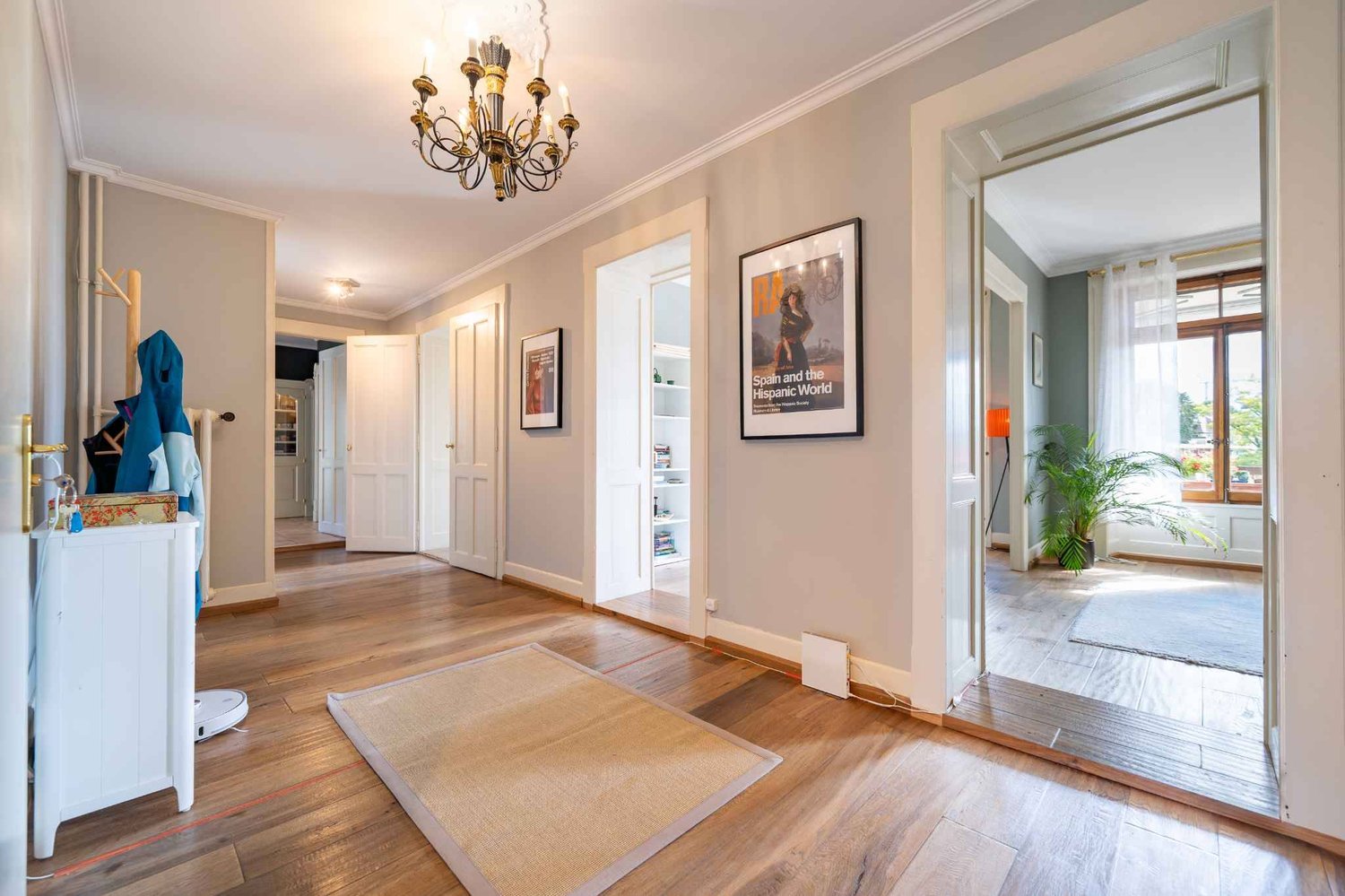4 ½ Zimmer Wohnung, Foto 3 von 8