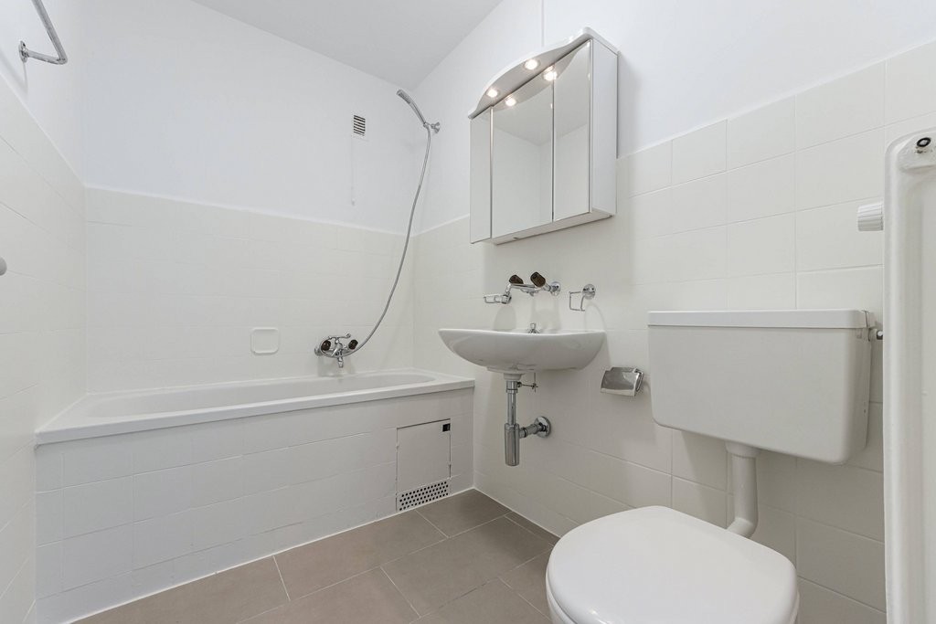 2 rooms apartment