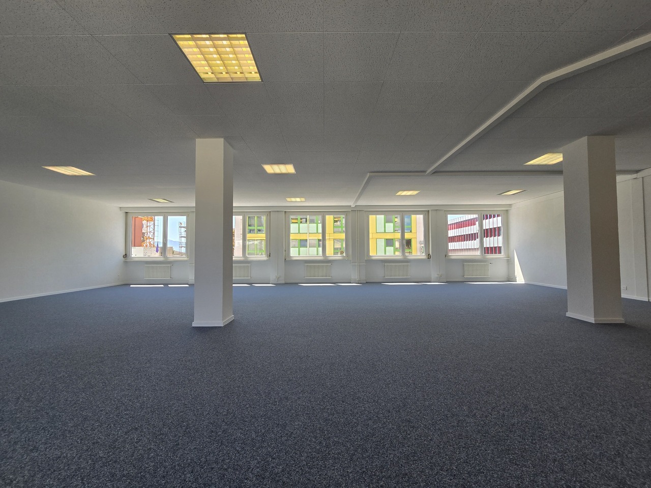 237m² office, Foto 1 von 7