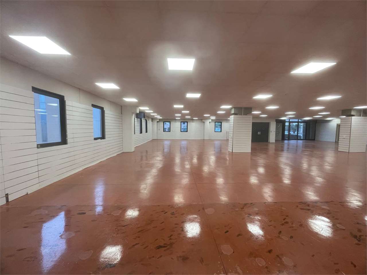 Shop, Foto 4 von 10